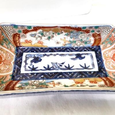 Lot #44 Antique Imari Nagazara Dish - possibly Edo Period, late 18th century