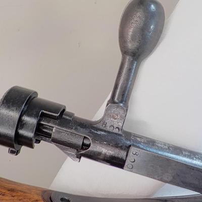 WW2 Japanese Arisaka type 2 model 99, 7.53 cal rifle. est. $300 to $700