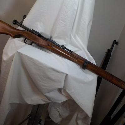 WW2 Japanese Arisaka type 2 model 99, 7.53 cal rifle. est. $300 to $700