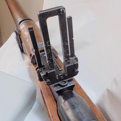 WW2 Japanese Arisaka type 2 model 99, 7.53 cal rifle. est. $300 to $700