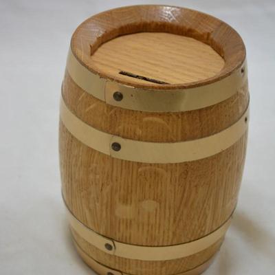 Vintage "Massanutten Bank & Trust, N.A." Barrel Coin Bank
