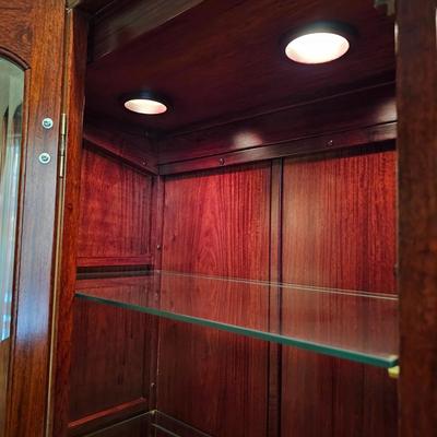 Asian Style Lighted China Hutch  (DR-JS)