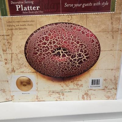 Decorative bowl and serving platter