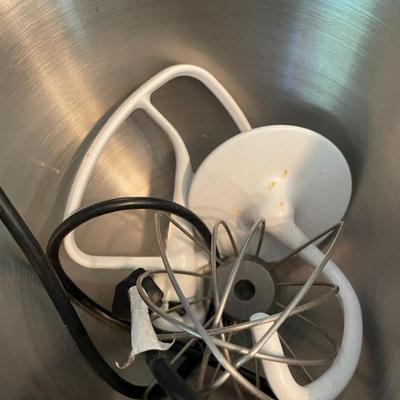 Kitchenaid Mixmaster w Beaters