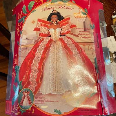 1996 Holiday Barbie 1st Brunette