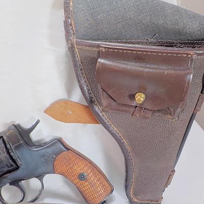 Russian IZHEVSK , M 1895 CCCP 7.62 x 38R Nagant revolver & accessories.est. $150 to $420.