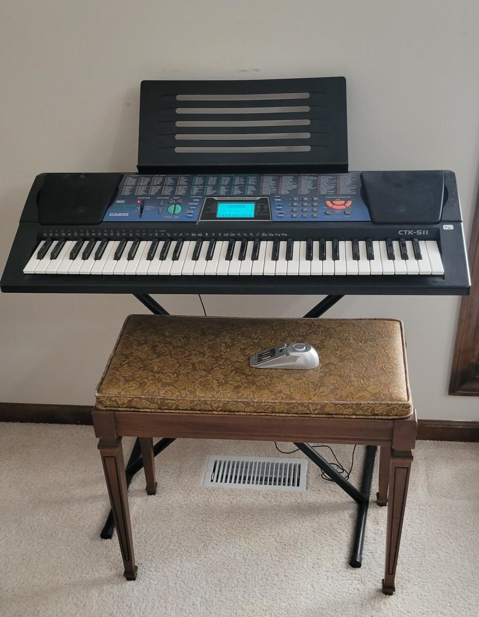 Casio Electronic Keyboard with Stand and Seat