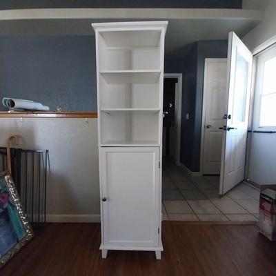 WHITE SHELVING UNIT WITH STORAGE CABINET AND FLOOR LAMP