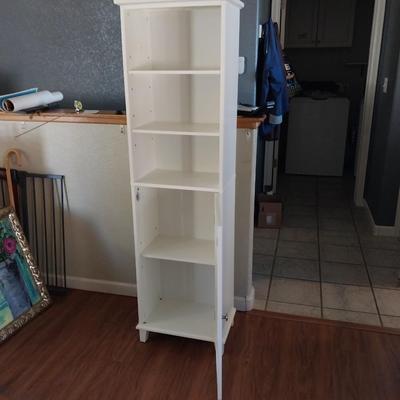 WHITE SHELVING UNIT WITH STORAGE CABINET AND FLOOR LAMP