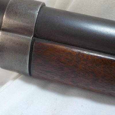 Real 1833 Hall Musketoon rifle Middletown Ct, .58 cal., smooth bore.est $400 to $800.