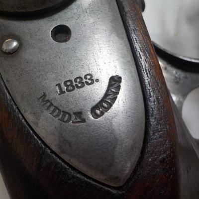 Real 1833 Hall Musketoon rifle Middletown Ct, .58 cal., smooth bore.est $400 to $800.