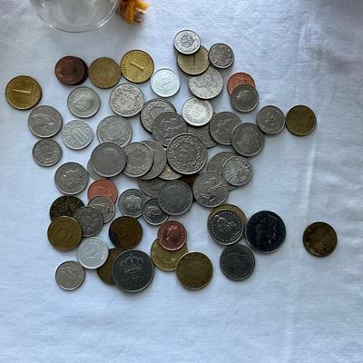 LR1917 Lot of Foreign Coins
