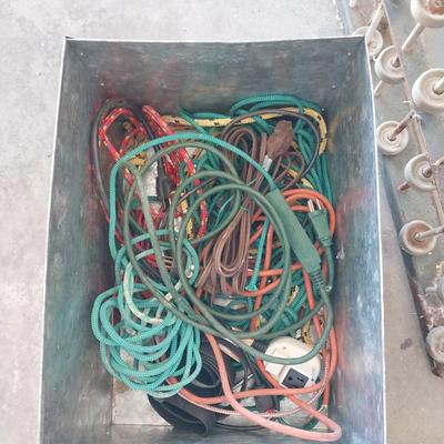 PANEL OF CONVEYOR-METAL BOX FILLED WITH ROPE/EXTENSION CORDS/OTHER