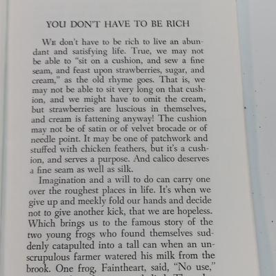 Two RARE books / Bindings Rich Man, Poor Man & The Chickadees Come and other Poems Signed - First Edition - 1977