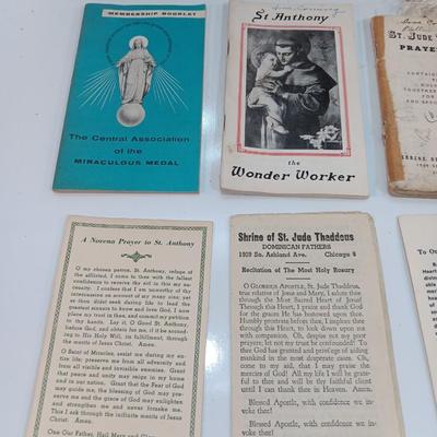 Large lot of Vintage Prayer cards- booklets - pamphlets Catholic Religious cards