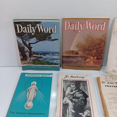 Large lot of Vintage Prayer cards- booklets - pamphlets Catholic Religious cards