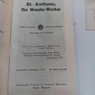 Large lot of Vintage Prayer cards- booklets - pamphlets Catholic Religious cards