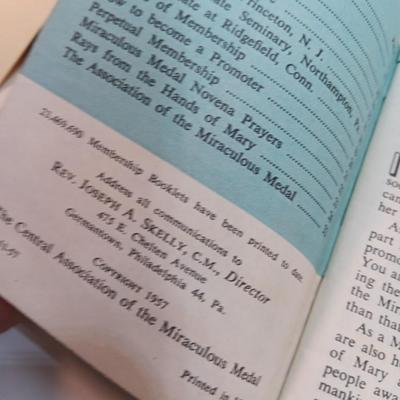 Large lot of Vintage Prayer cards- booklets - pamphlets Catholic Religious cards