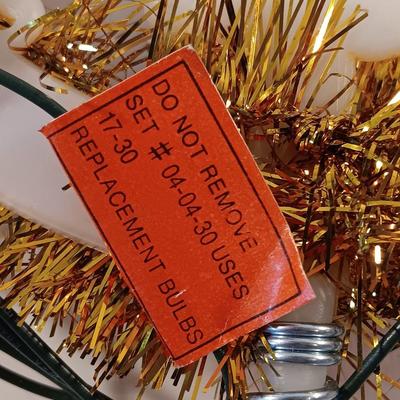 Vintage 11 Light 7 inch Round Angel Tree Topper Gold Tinsel Twinkles Wreath
