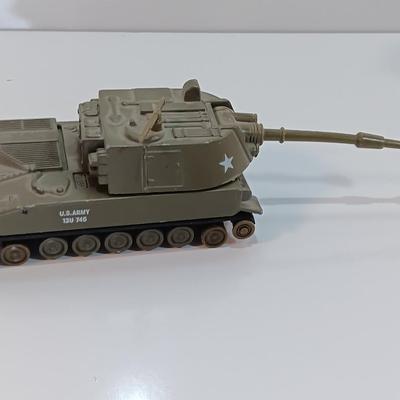 Military toys ERTL 12U-745 US Army Tank and Bandai, Japan 1983 German Toy Tank