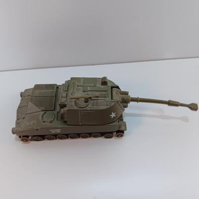Military toys ERTL 12U-745 US Army Tank and Bandai, Japan 1983 German Toy Tank