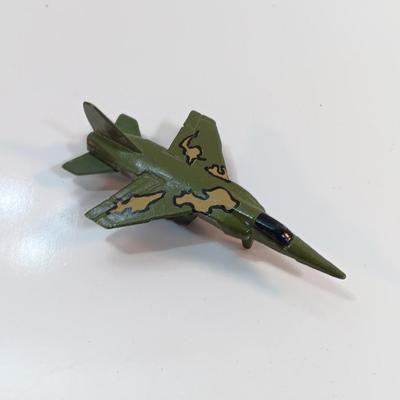 Military Airplanes - Made in China - Matchbox SB2 1973
