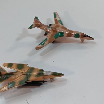 Military toy planes MIg-27 Tootsie toy Bomber