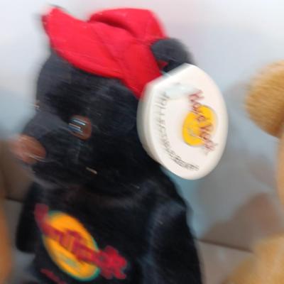 Collection of HARD ROCK cafe Bean bears - like beanie babies
