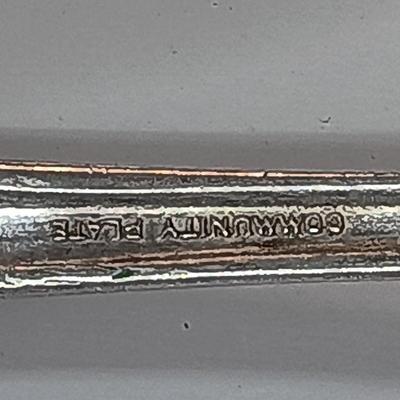 Silver & Communion plate dishware - pretty forks -