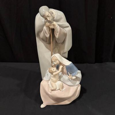 Lladro Blessed Family Figurines (SR-KL)