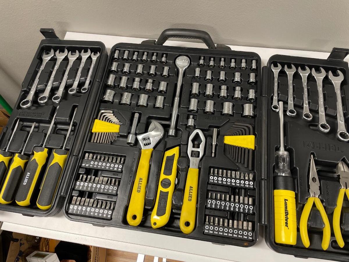 Allied tool set