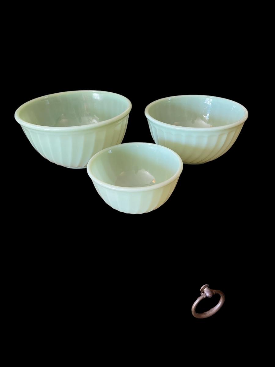 Fire King Jadeite Nesting Bowls (3) Perfect Condition