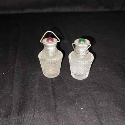 VINTAGE SALT AND PEPPER SHAKER COLLECTION
