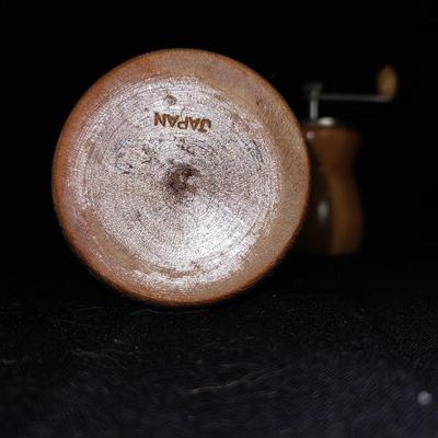 VINTAGE SALT AND PEPPER SHAKER COLLECTION