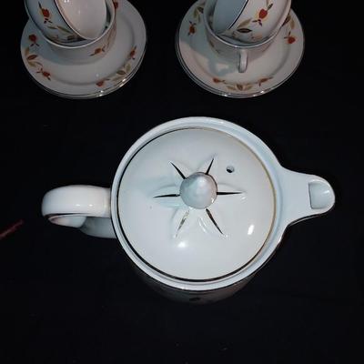 HALL CHINA COFFEE SERVER - EIGHT CUPS & SAUCERS BY JEWEL "AUTUMN LEAF"