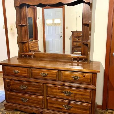 Dresser With Mirror~ Read Details