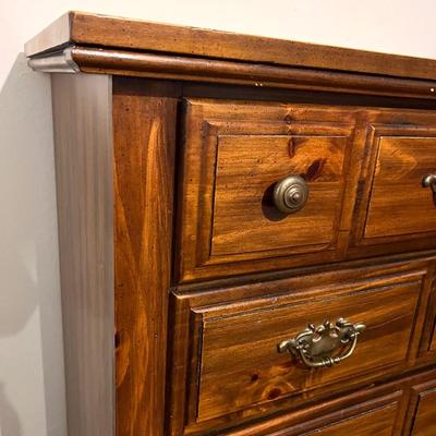 Chest Of Drawers ~Read Details