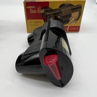 Vintage Tru-Vue & Sawyer View Finder- Read Details