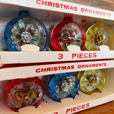 Lot of 2 Boxed Ornaments