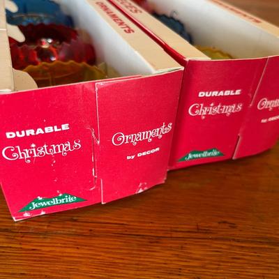Lot of 2 Boxed Ornaments