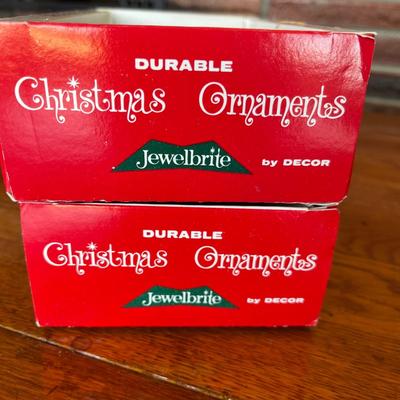 Lot of 2 NIB Ornaments