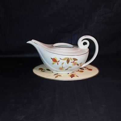 ANTIQUE HALL CHINA BY JEWEL "AUTUMN LEAF" GRAVEY BOAT - SALT & PEPPER - HOT PAD