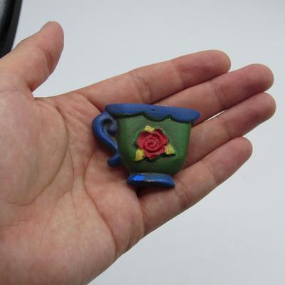 Painted Plastic Rose Motif Teacup Brooch Pin
