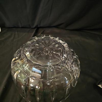 Clear Glass Punch Bowl w/Ladle & 22 Cups  (DR-JS)
