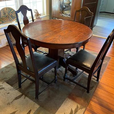 Antique Oak Table and Chairs with 3 Leaves