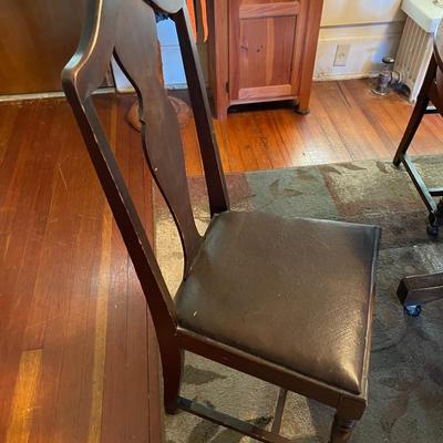 Antique Oak Table and Chairs with 3 Leaves
