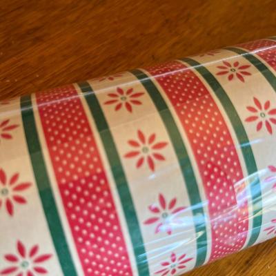 Vintage Roll Wrap