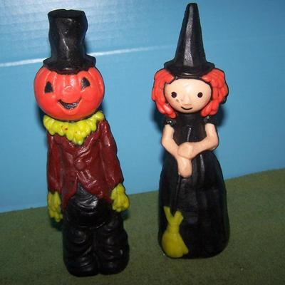 LOT 51 THESE ARE WONDERFUL VINTAGE HALLOWEEN AND CHRISTMAS CANDLES,