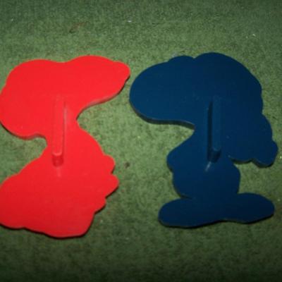 LOT 52 GREAT COLLECTABLE SNOOPY & FRIEINDS COOKIE CUTTERS HALLMARK