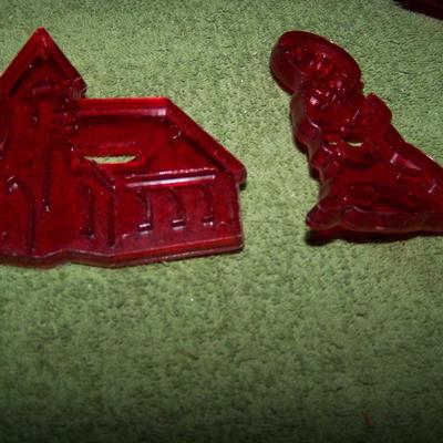 LOT 58 COLLECTABLE COOKIE CUTTERS HRM RED PLASTIC CHRISTMAS